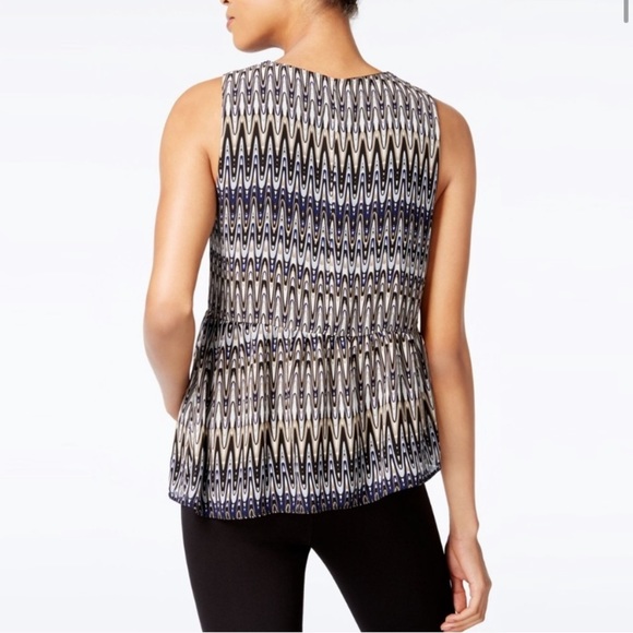 KENSIE Asymmetrical Peplum Hem Sleeveless Top M - Picture 2 of 7